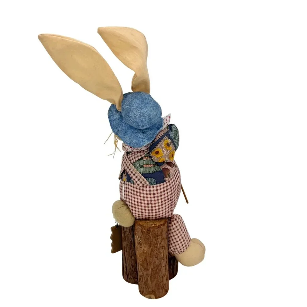 PRIMITIVE AMERICANA FISHING PLUSH BUNNY RABBIT ON LOG BASE w/ GLASSES EASTER
